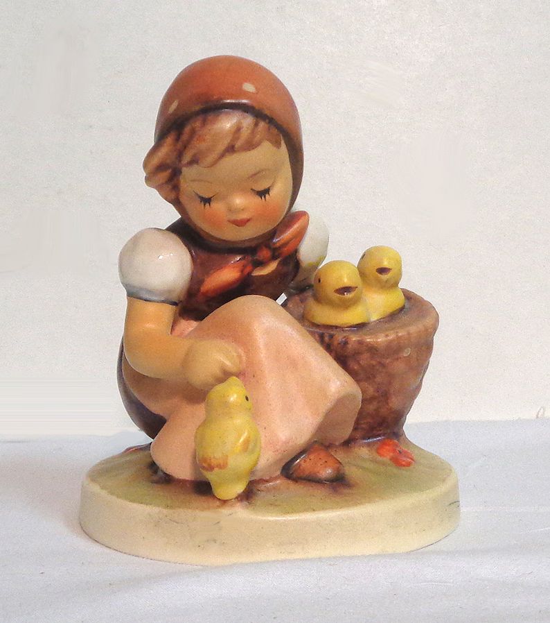 hummel-figurine-chick-girl-3-inches-tall