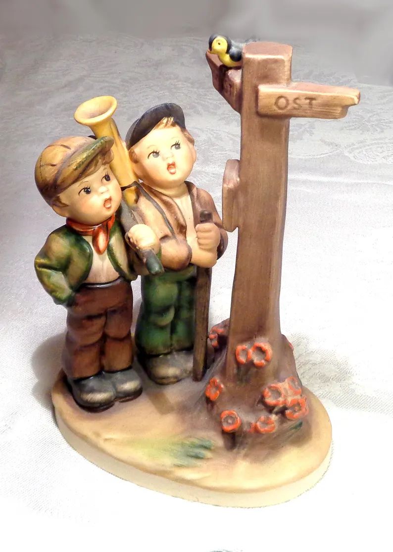 hummel-figurine-crossroads-331-675-4452376773