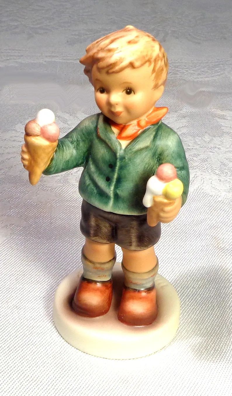 hummel-figurine-palor-pal-2293-425-4452403900