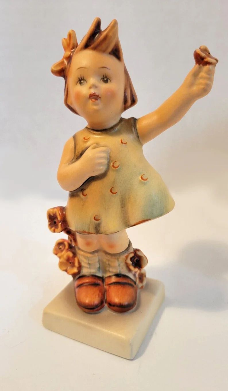 hummel-figurine-spring-cheer-rare-tmk-2