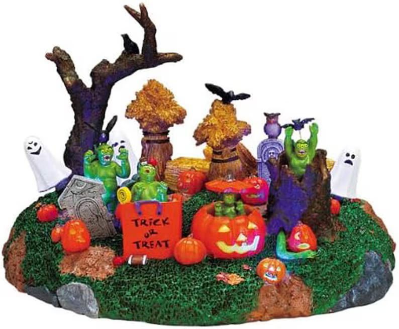 lemax-spooky-town-halloween-playful