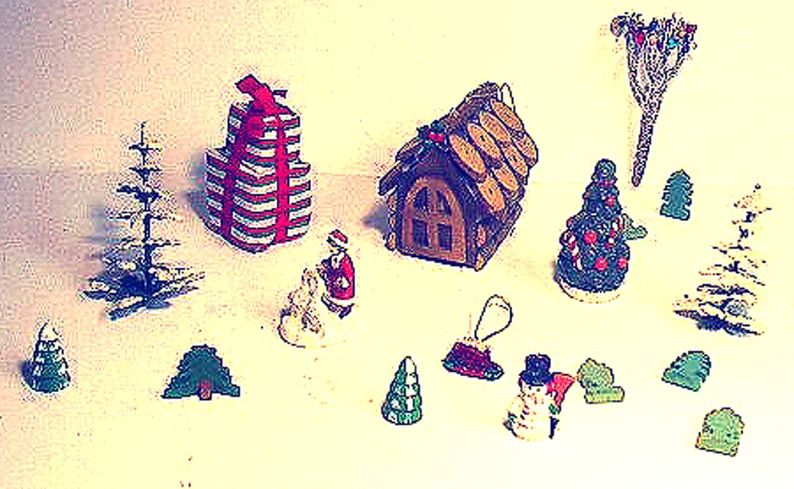 misc-lot-13-of-christmas-table-top