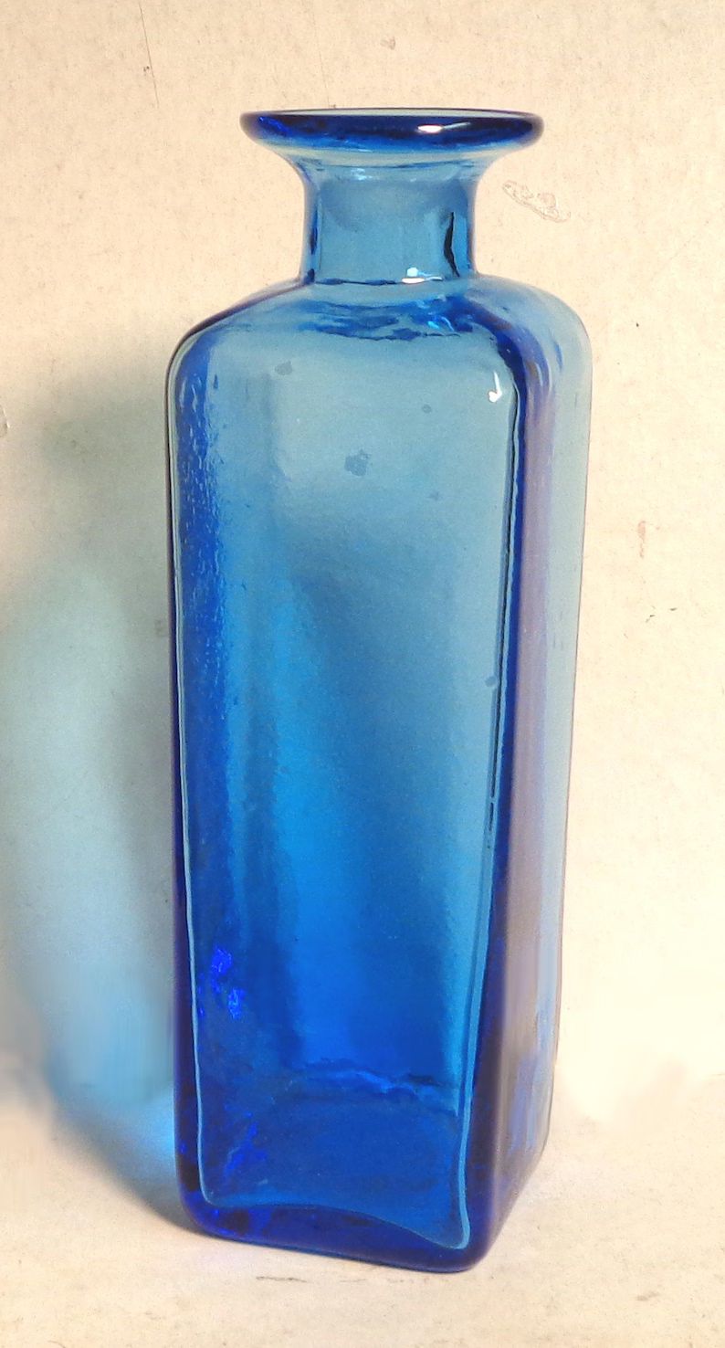 vintage-cobalt-blue-glass-bottle-7