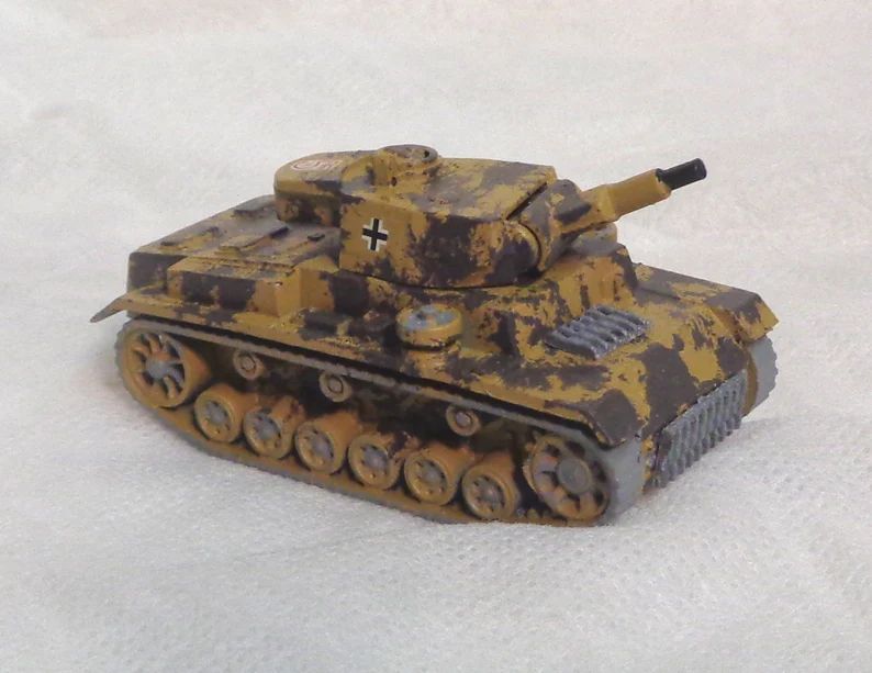 roco-187-ho-scale-german-panzer-ii-tank-1070291212