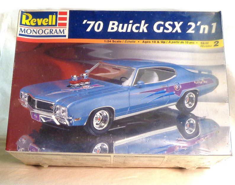125-scale-revellmonogram-1970-buick-gsx