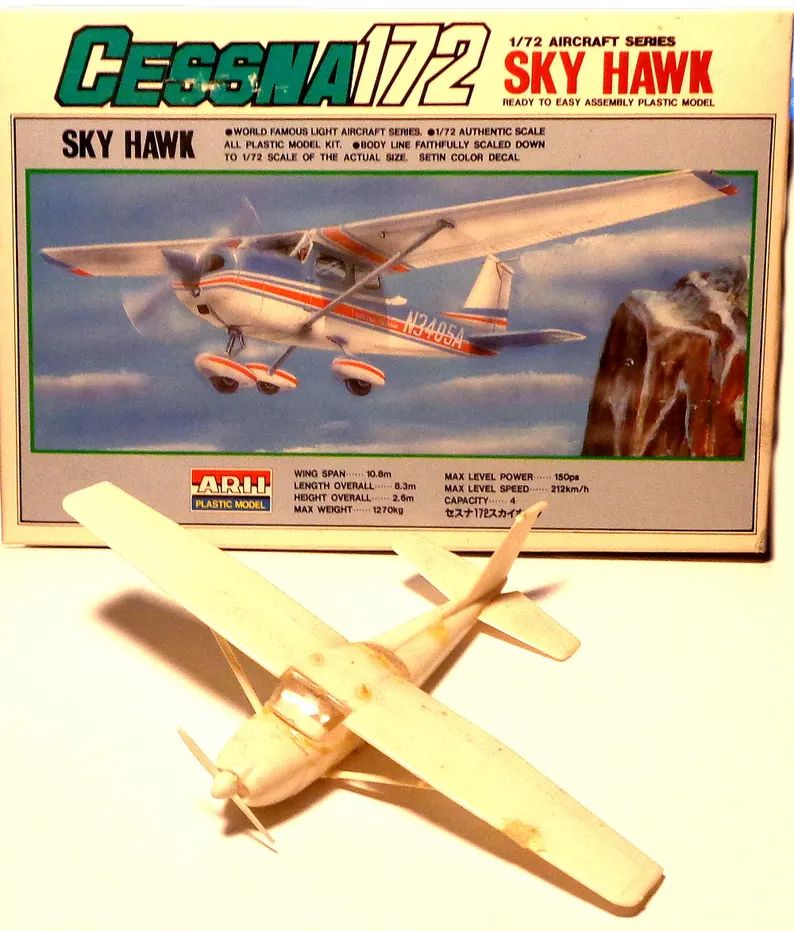 172-scale-vintage-arii-model-kit-cessna