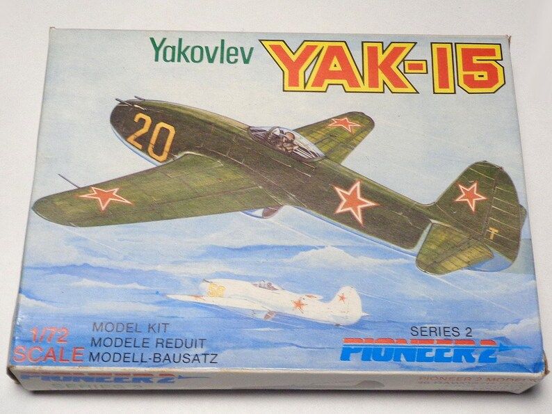 172-scale-vintage-pioneer2-model-kit