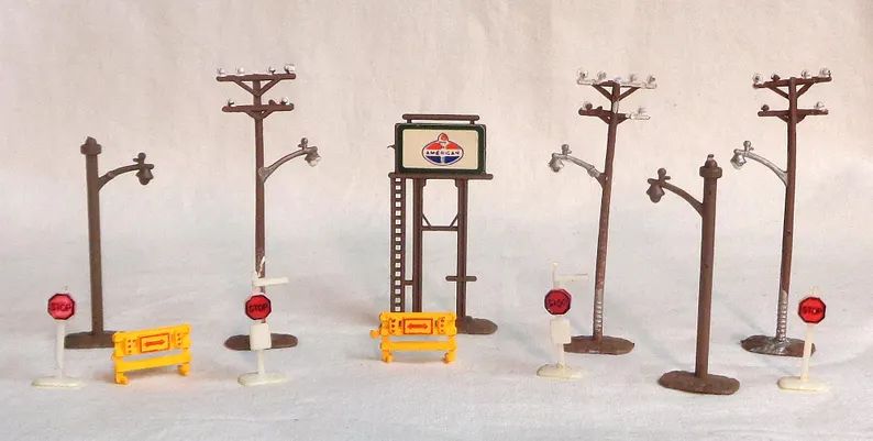 n-scale-accessories-lot-including-an