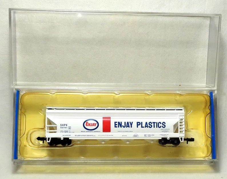 n-scale-bachmann-silver-series-50ft