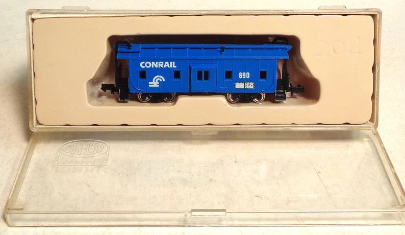 n-scale-concor-freight-car-window-cab