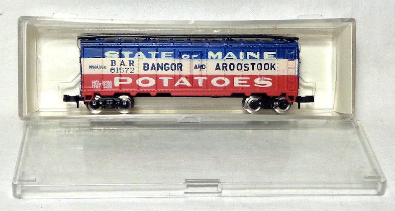 n-scale-model-power-40ft-box-freight-car-state