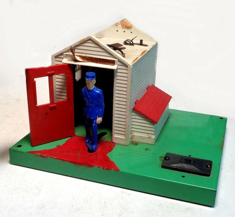 lionel-gatemans-hut-house-for-parts-or
