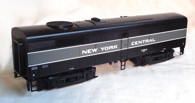 o-scale-fb-2-unit-non-powered-dummy-new