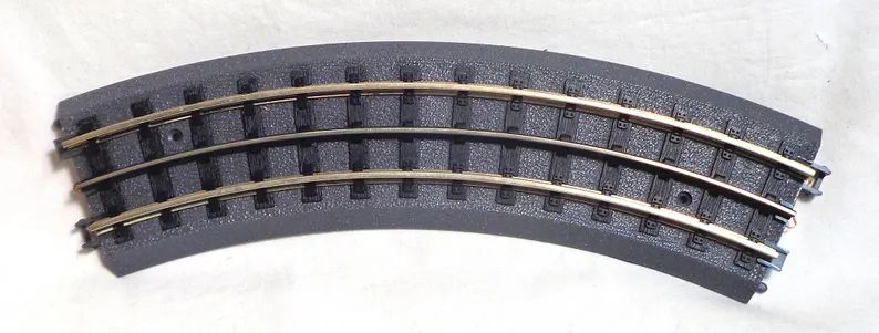 o-scale-mth-3-rail-realtrax-vintage-curve