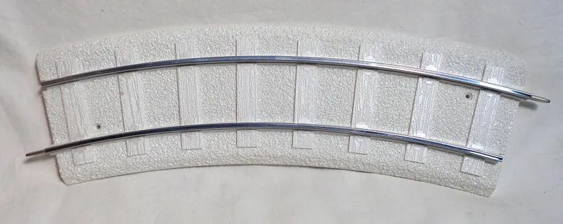 g-scale-lionel-curve-holiday-traditions