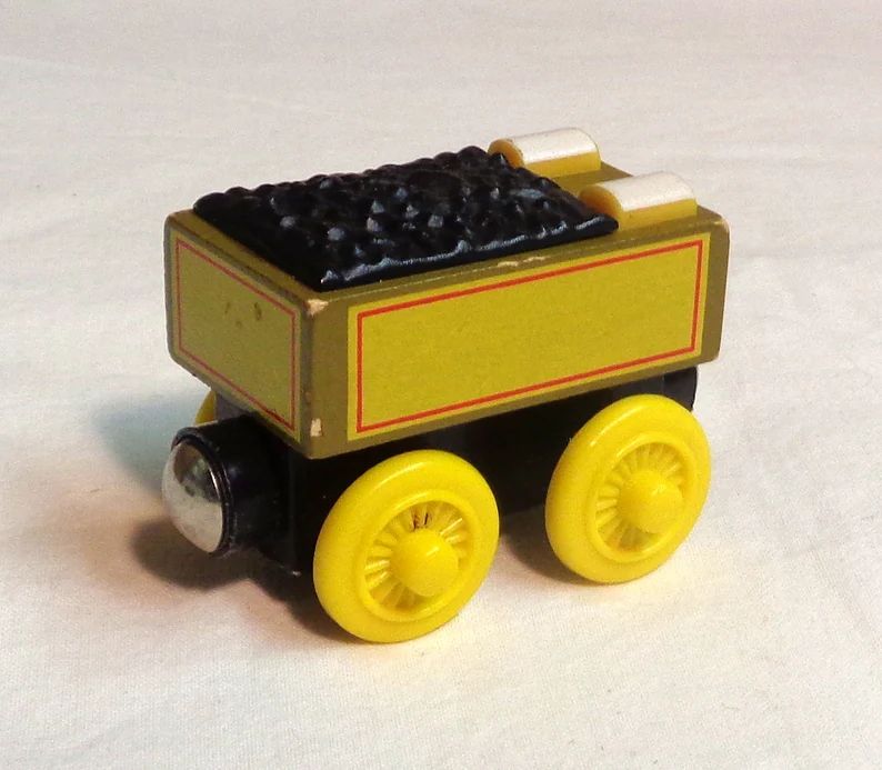 thomas-the-tank-discontinued-collectible-mol