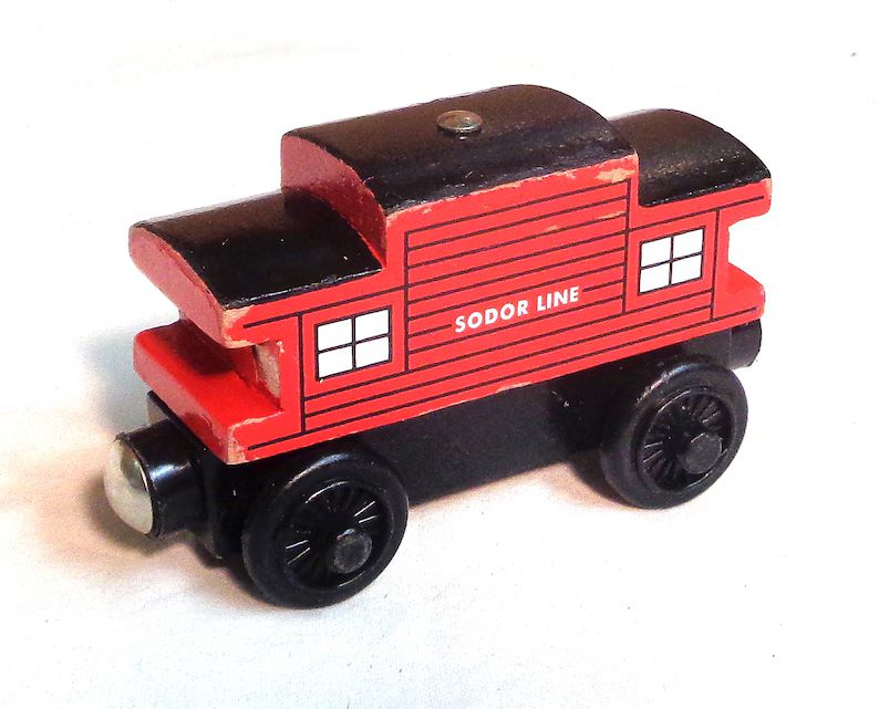 thomas-the-tank-discontinued-collectible-sodor